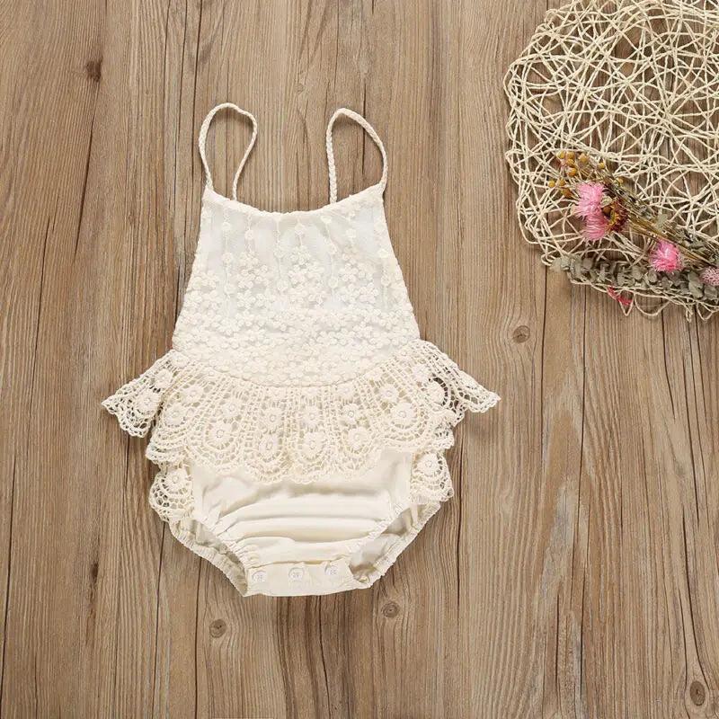 138-Combinaison Ruffle en Dentelle pour Bébé Fille - Élégance et Confort d'Été