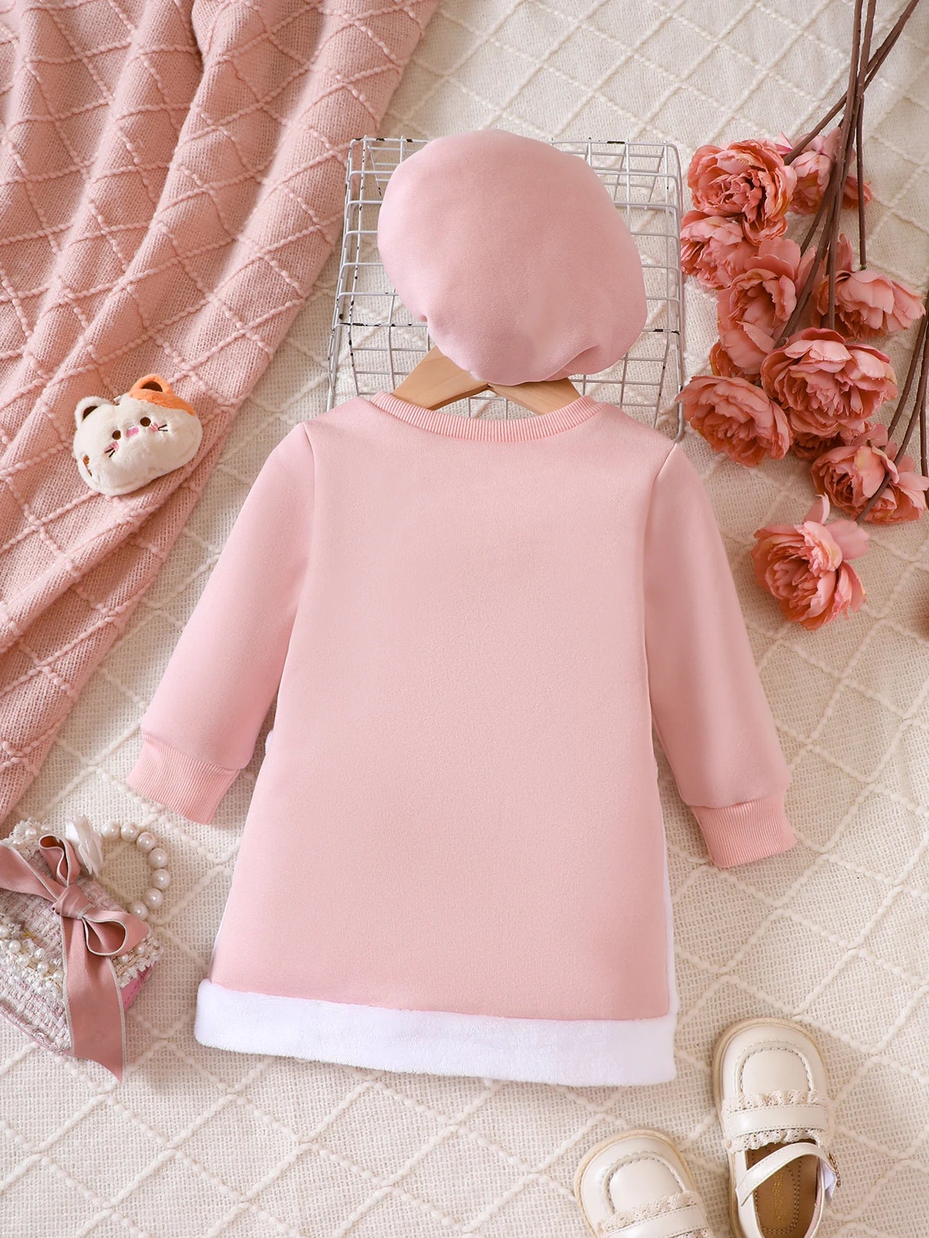 133- Robe Fille Printemps et Automne avec Chapeau - Motif Chat et Nœud Papillon