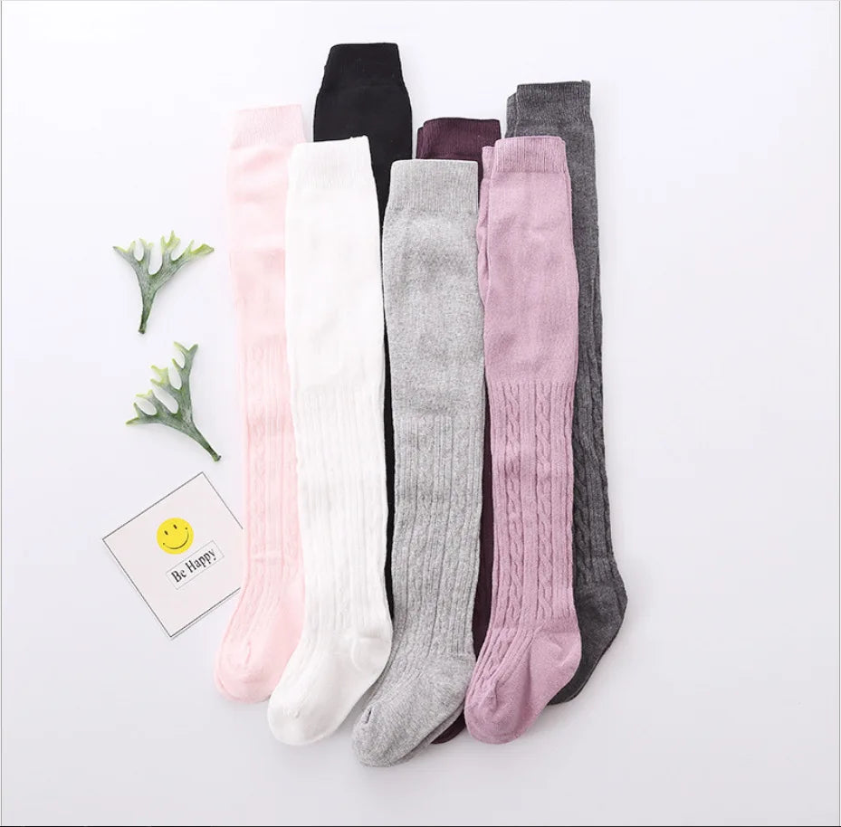 279- Chaussettes en Maille pour Filles Bébés - Élégance et Confort au Quotidien