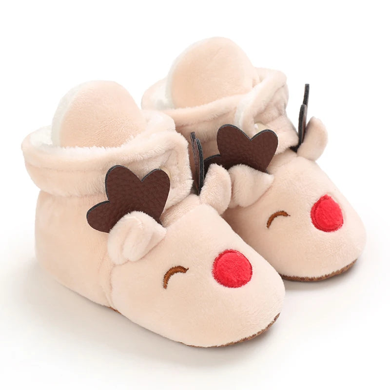 047-Chaussons Bébé d’Hiver – Douceur et Confort pour les Premiers Pas