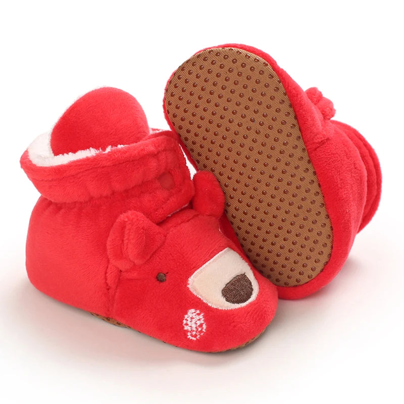 047-Chaussons Bébé d’Hiver – Douceur et Confort pour les Premiers Pas