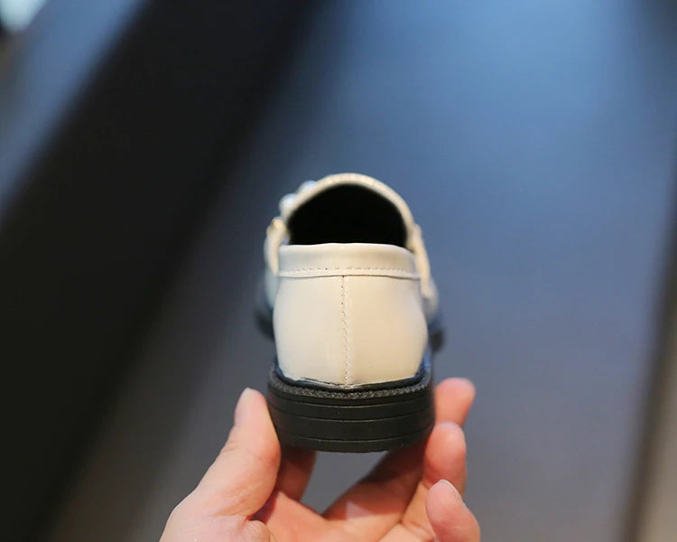 255-Chaussures en Cuir pour Filles - Élégance et Style !