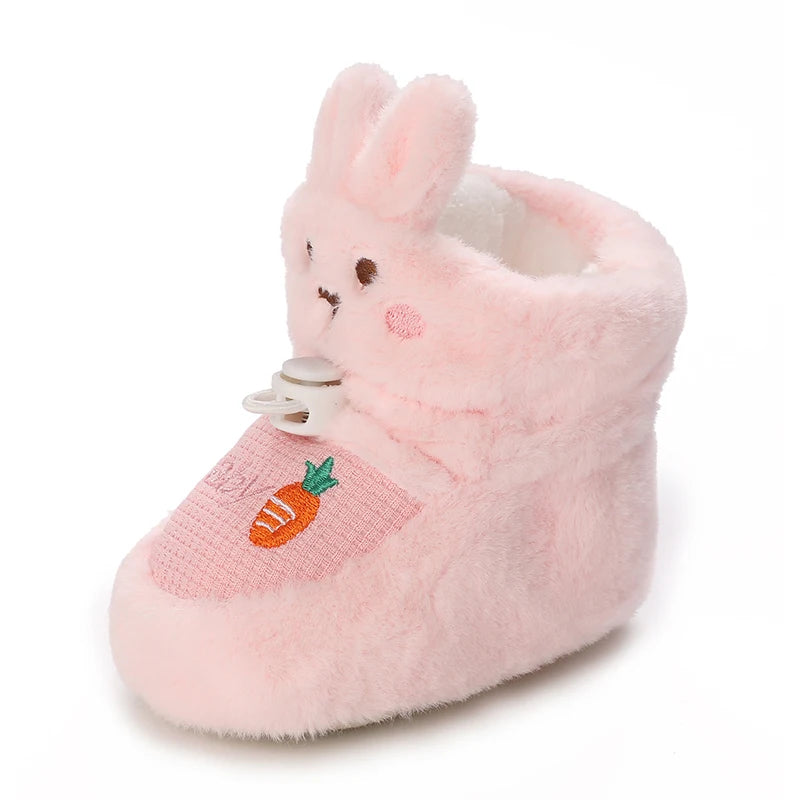 047-Chaussons Bébé d’Hiver – Douceur et Confort pour les Premiers Pas