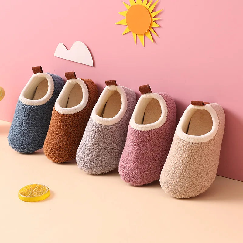 107L-Chaussons en Coton Douillets pour Enfants – Confort et Chaleur à Domicile