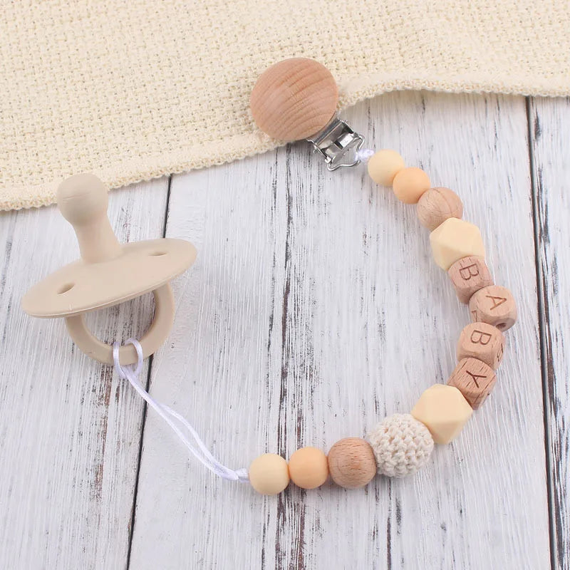 352-Attache-sucette Personnalisée avec Perles en Silicone – Un Accessoire Indispensable pour Bébé
