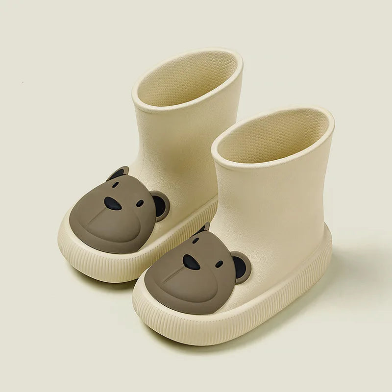 258-Bottes de Pluie "Cheerful Mario" – L'Essence de l'Élégance Enfantine