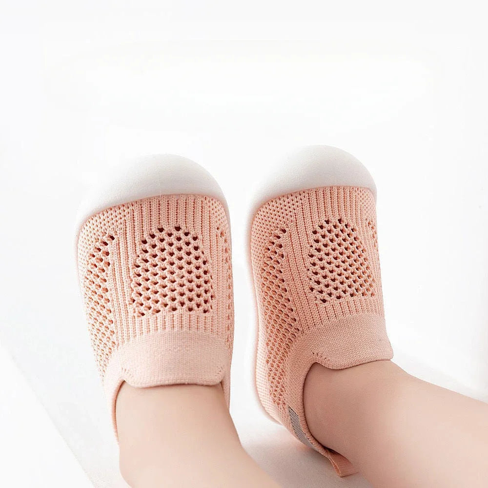 106C-Chaussures Bébé Respirantes et Antidérapantes - Confort et Sécurité au Quotidien