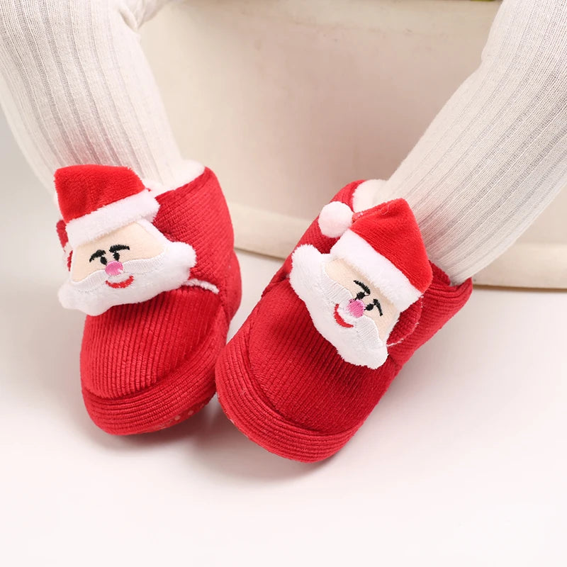 047-Chaussons Bébé d’Hiver – Douceur et Confort pour les Premiers Pas