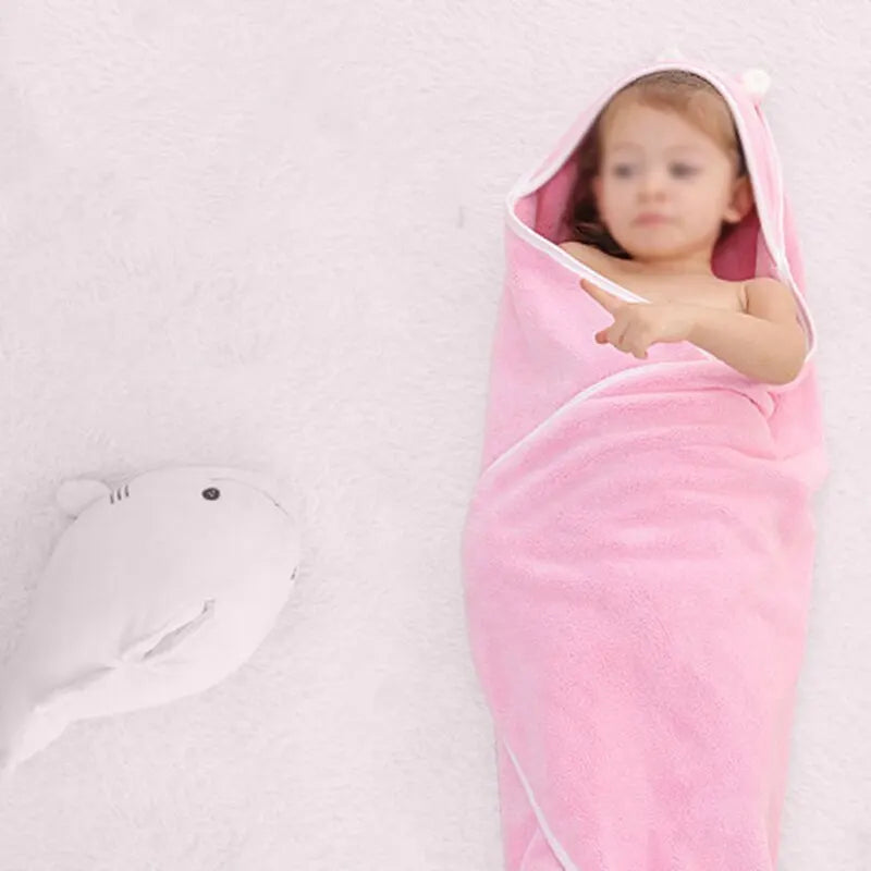 467-Serviette de Bain en Coral Fleece pour Bébé – Douceur et Confort au Bain !