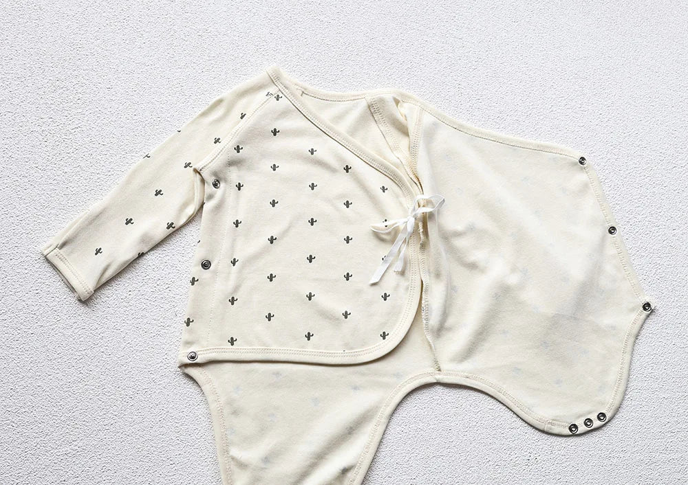 098- Bodysuit en Coton Long à Manches Longues pour Bébé - Confort et Style au Quotidien