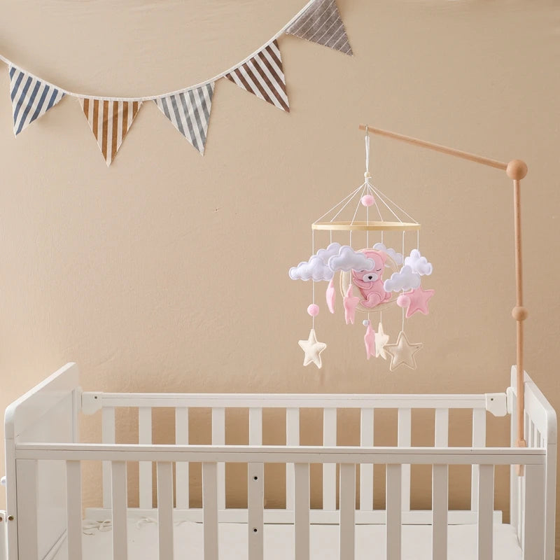 588B-Mobile de Lit Bébé en Bois – Jouets Animaux en Feutre